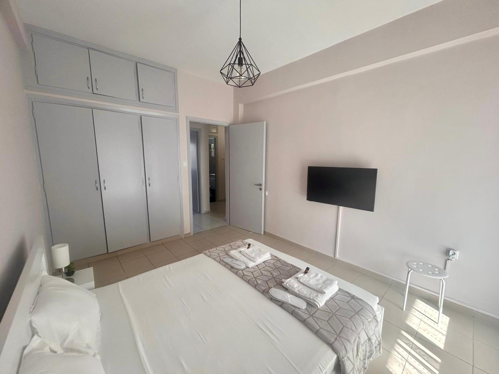 Aktis Apartment 3 Near Airport Artemida  Eksteriør billede